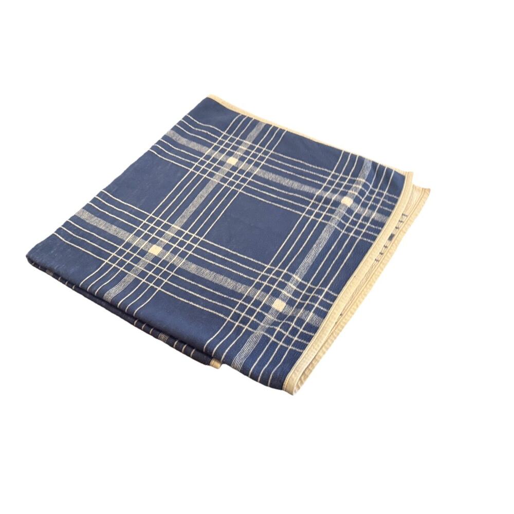 Vintage Aurora by Biederlack Fleece Reversible Quilt Throw Blanket Blue Beige